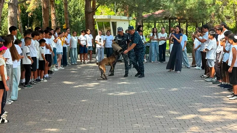 Жамбыл облысында есірткі қылмыстарының алдын алуға және өскелең ұрпақ арасында салауатты өмір салтын насихаттауға бағытталған "Жастар есірткіге қарсы" акциясы өтті.