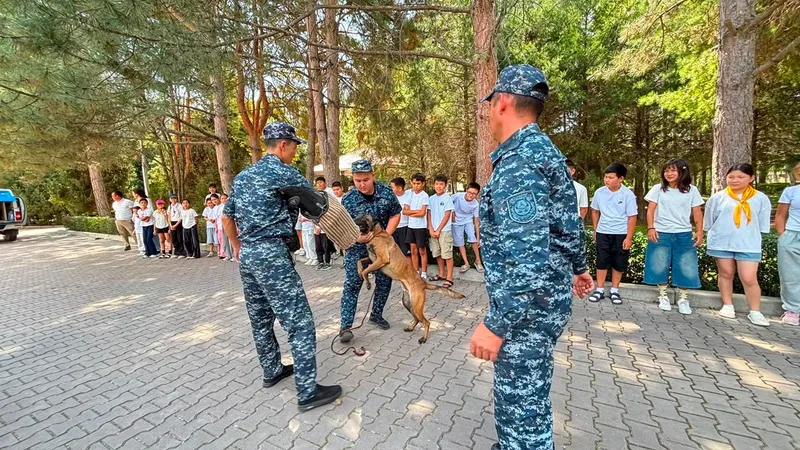 Жамбыл облысында есірткі қылмыстарының алдын алуға және өскелең ұрпақ арасында салауатты өмір салтын насихаттауға бағытталған "Жастар есірткіге қарсы" акциясы өтті., сурет - Zakon.kz жаңалық 26.08.2026 16:23