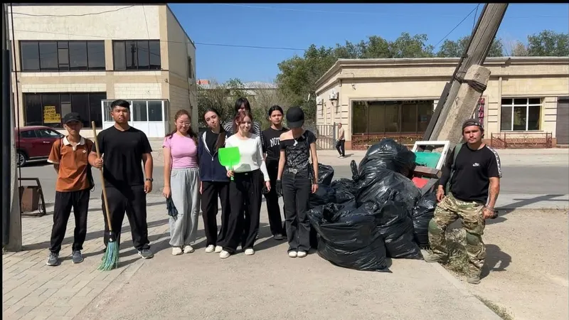 Сәтбаев қаласында тазалық акциясы өтті, сурет - Zakon.kz жаңалық 28.08.2026 15:39