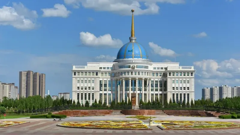 Ақорда, кадрлық тағайындау, ҚР Президенті Іс басқарушысының орынбасары, Ермек Абдраманов , сурет - Zakon.kz жаңалық 02.09.2026 18:53