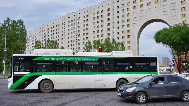 City Transportation Systems компаниясы Астанадағы үш аялдама кешенінің атауы өзгергенін мәлімдеді, деп хабарлайды Zakon.kz., сурет - Zakon.kz жаңалық 02.09.2026 10:15