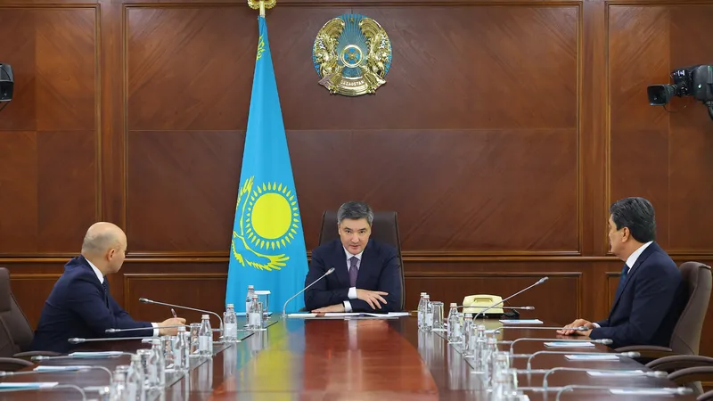 Олжас Бектенов, Үкімет, жаңадан тағайындалған, министрлер, таныстыру, сурет - Zakon.kz жаңалық 03.09.2026 17:10