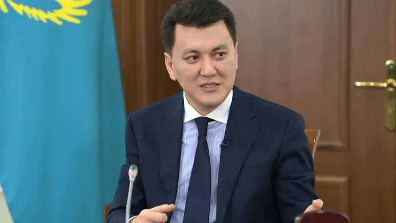 Ерлан Қарин, вице-президент, саяси жүйе, жаңару, Құрылтай , сурет - Zakon.kz жаңалық 04.09.2026 22:45