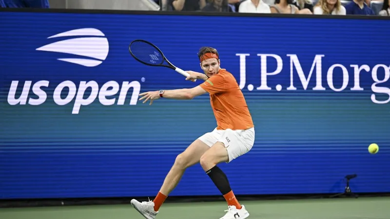 Үш сағаттық тартыс: Бублик US Open турнирінің үшінші айналымында Полдан ұтылды, сурет - Zakon.kz жаңалық 05.09.2026 11:40