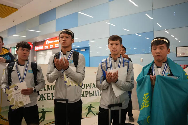 Қазақстандық балуандар Афина төрінде бес медаль жеңіп алды, сурет - Zakon.kz жаңалық 08.09.2026 22:08