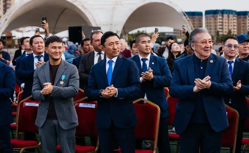 Болат Ақшолақов, Атырау, ALTYN ORDA, садақ ату, сурет - Zakon.kz жаңалық 13.09.2026 20:37