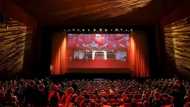 Кинофестиваль, Венеция, Алтын арыстан, күміс арыстан