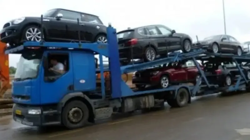 Жаңа көліктер, Ресей, Қазақстан, нарық, Lada, импорт, кәдеге жарату алымы, сурет - Zakon.kz жаңалық 17.09.2026 22:43