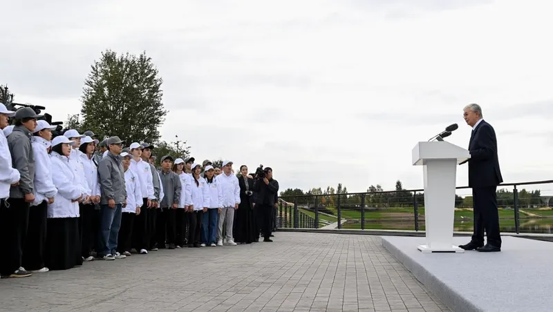 Тоқаев "Таза Қазақстанға" үлес қосқан азаматтарды марапаттайтынын айтты, сурет - Zakon.kz жаңалық 19.09.2026 14:59