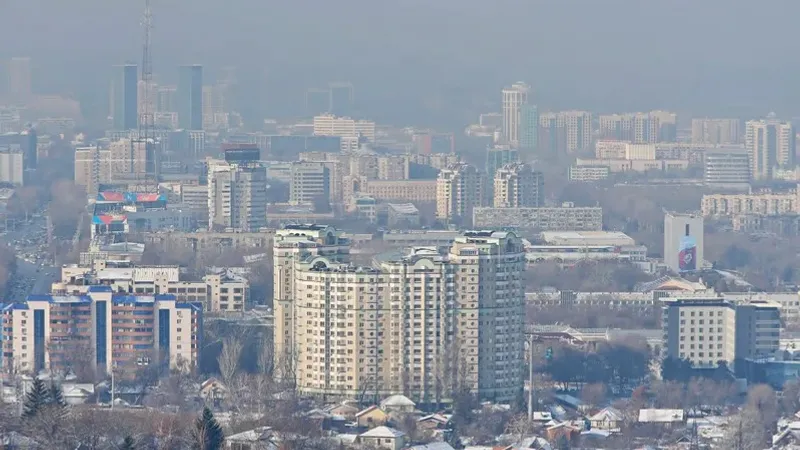 Алматы, ауа сапасы, қолайсыз ауа райы, 20 қыркүйек, Павлодар, Орал, Атырау, Ақтөбе, Қостанай, сурет - Zakon.kz жаңалық 20.09.2026 09:04