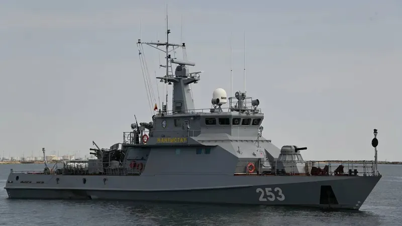 Бүгін, 2026 жылғы 24 қыркүйекте Маңғыстау облысындағы оқу-жаттығу кезінде әскери қызметшілердің қаза табу себептерін анықтау үшін Үкіметтік комиссия құрылды. Оны Премьер-министрдің орынбасары Қанат Бозымбаев басқарады, деп хабарлайды Zakon.kz.