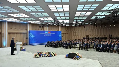 Президент Қасым-Жомарт Тоқаев Қазақстан Қытаймен мәңгі достық байланыстарын нығайтуға баса мән беретінін айтты, деп хабарлайды Zakon.kz.