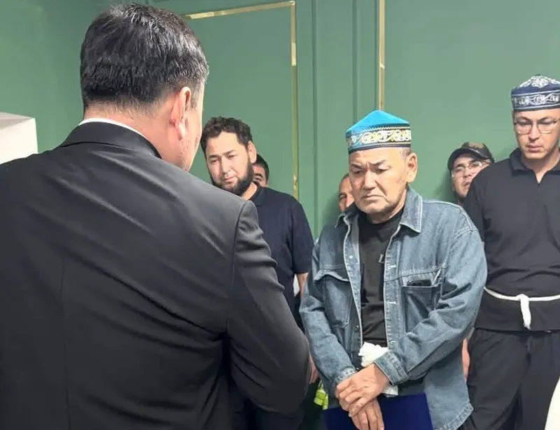 Маңғыстауда қаза тапқан әскери қызметшілердің отбасыларына Президенттің көңіл айту жеделхаттары табысталды, сурет - Zakon.kz жаңалық 25.09.2026 22:48