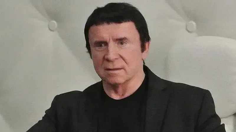 Анатолий Кашпировский, әке, қыз , сурет - Zakon.kz жаңалық 27.09.2026 12:29
