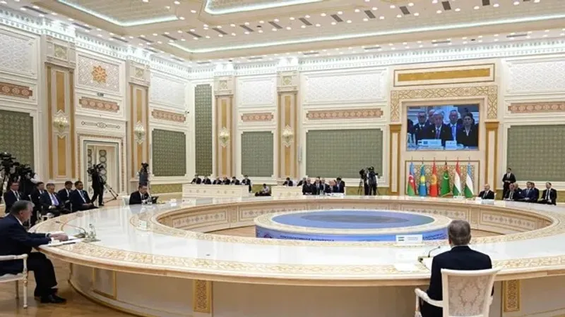 Президент Орталық Азия және Әзербайжан басшыларының VIII консультативтік кездесуінде инфрақұрылымдық міндеттер толық орындалса, 2040 жылға қарай Каспий арқылы жүк тасымалы төрт есе артуы мүмкін екенін айтты, деп хабарлайды Zakon.kz.