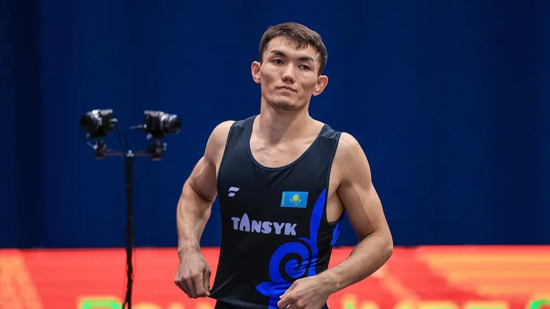 "Классик" Мерей Мәулитқанов Олимпиада жүлдегерін жеңіп, әлем чемпионатының ширек финалына өтті