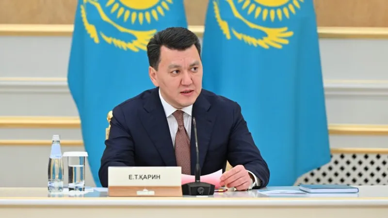 Ерлан Қарин, Астана, Ақорда, ішкі саясат, республикалық кеңес , сурет - Zakon.kz жаңалық 30.10.2026 21:32